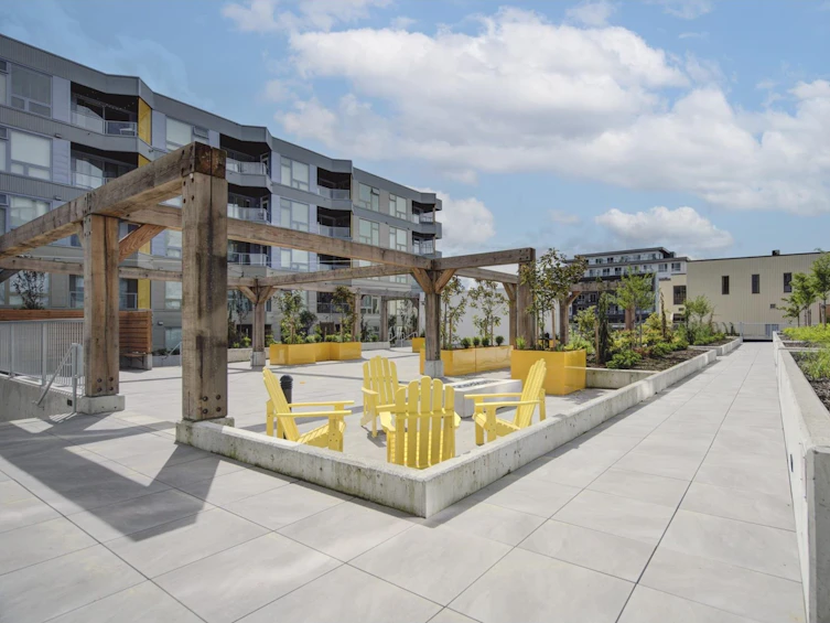 9-32828 Landeau Place, Abbotsford, BC, V2S 0M4