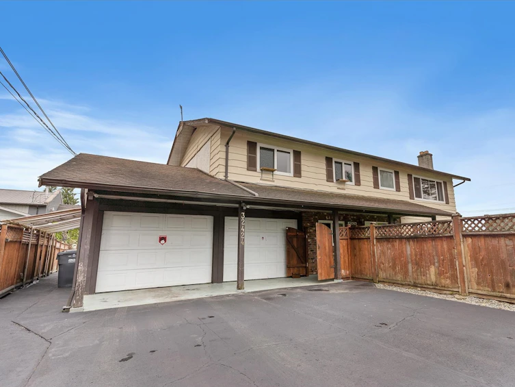 32424 Montgomery Avenue, Abbotsford, BC, V2T 6A3