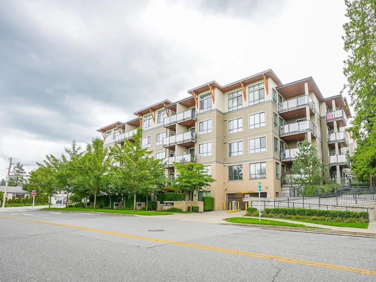 506-15388 105 Avenue, Surrey, BC, V3R 0C4