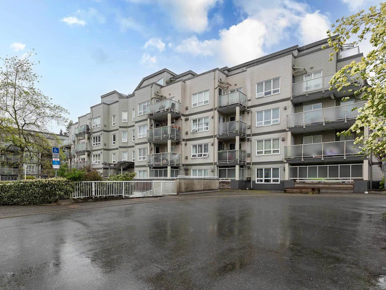 111-14399 103 Avenue, Surrey, BC, V3T 5V5