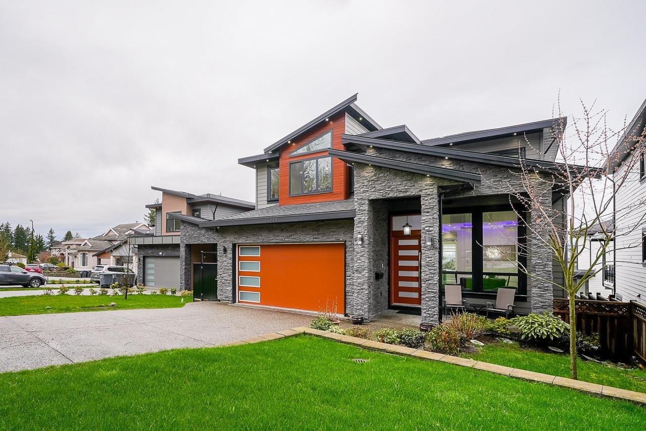 11338 Wallace Drive, Surrey, BC, V3R 0Z6