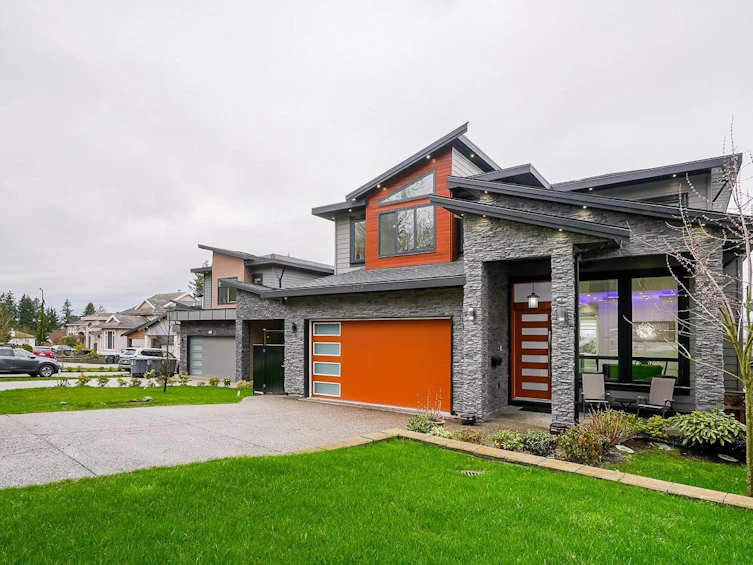 11338 Wallace Drive, Surrey, BC, V3R 0Z6