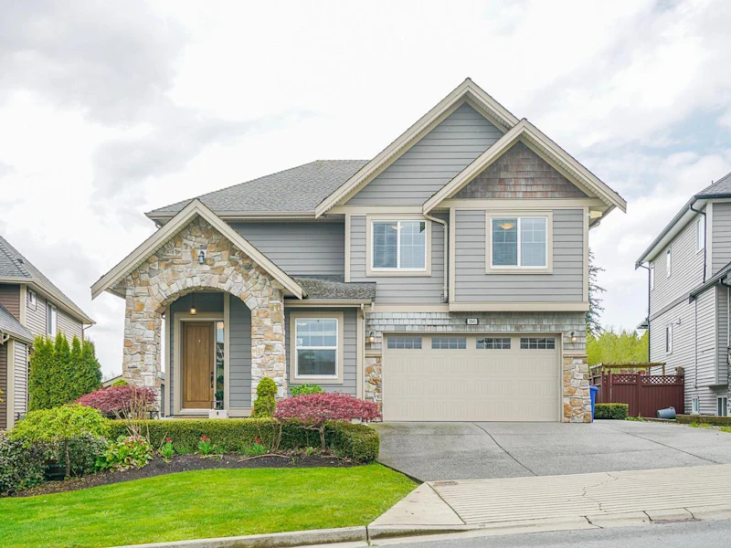 2043 Riesling Drive, Abbotsford BC V4X 0A6