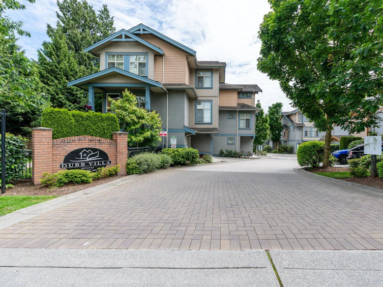 10-12036 66 Avenue, Surrey, BC, V3W 3M2