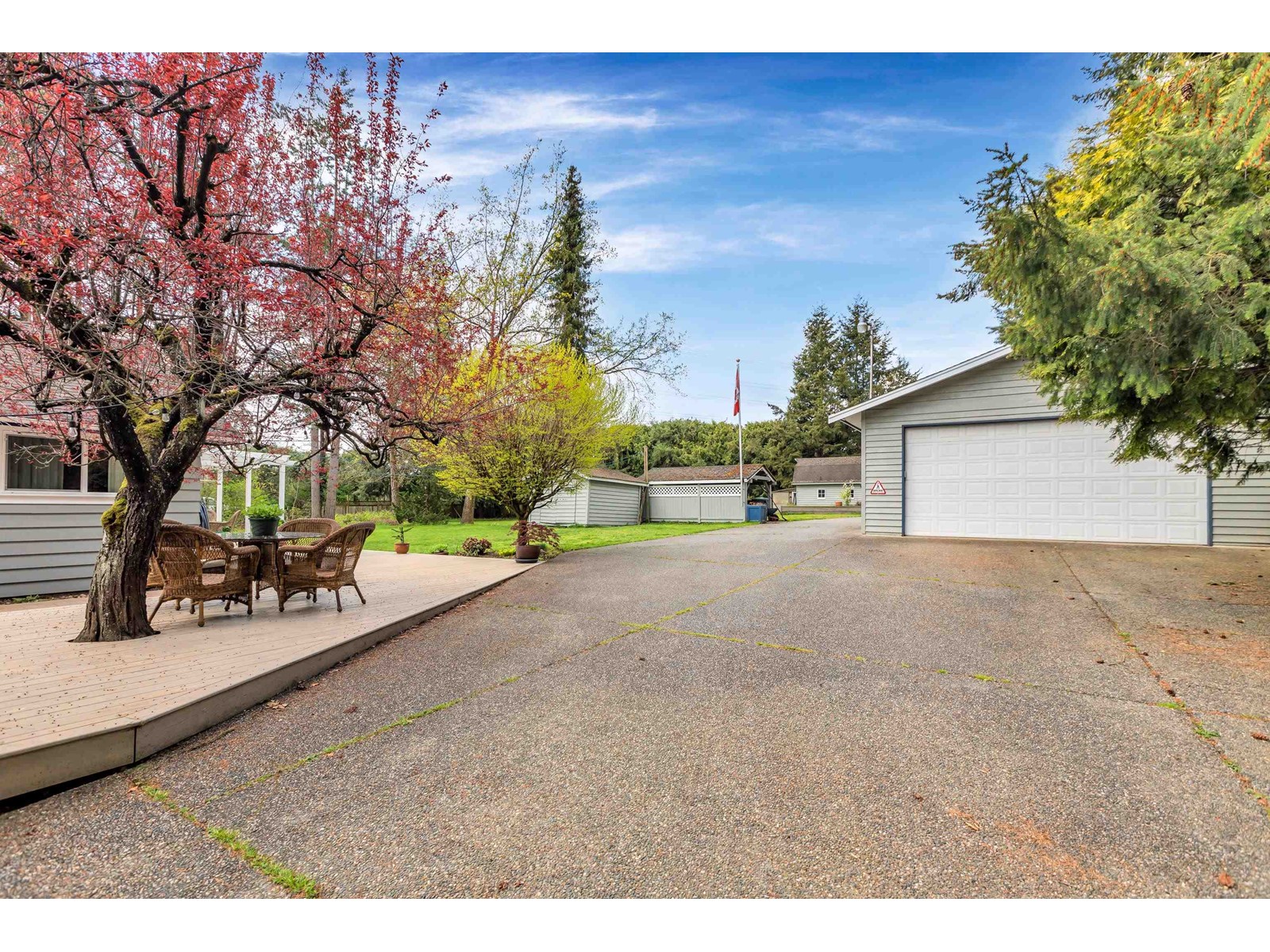 21183 40 Avenue, Langley, BC, V3A 8N9