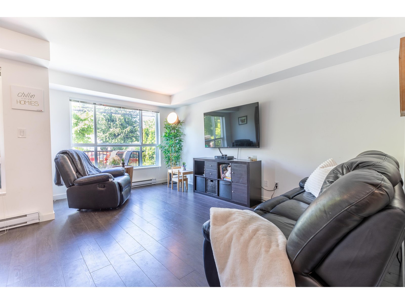 109-10688 140 Street, Surrey, BC, V3T 0M6