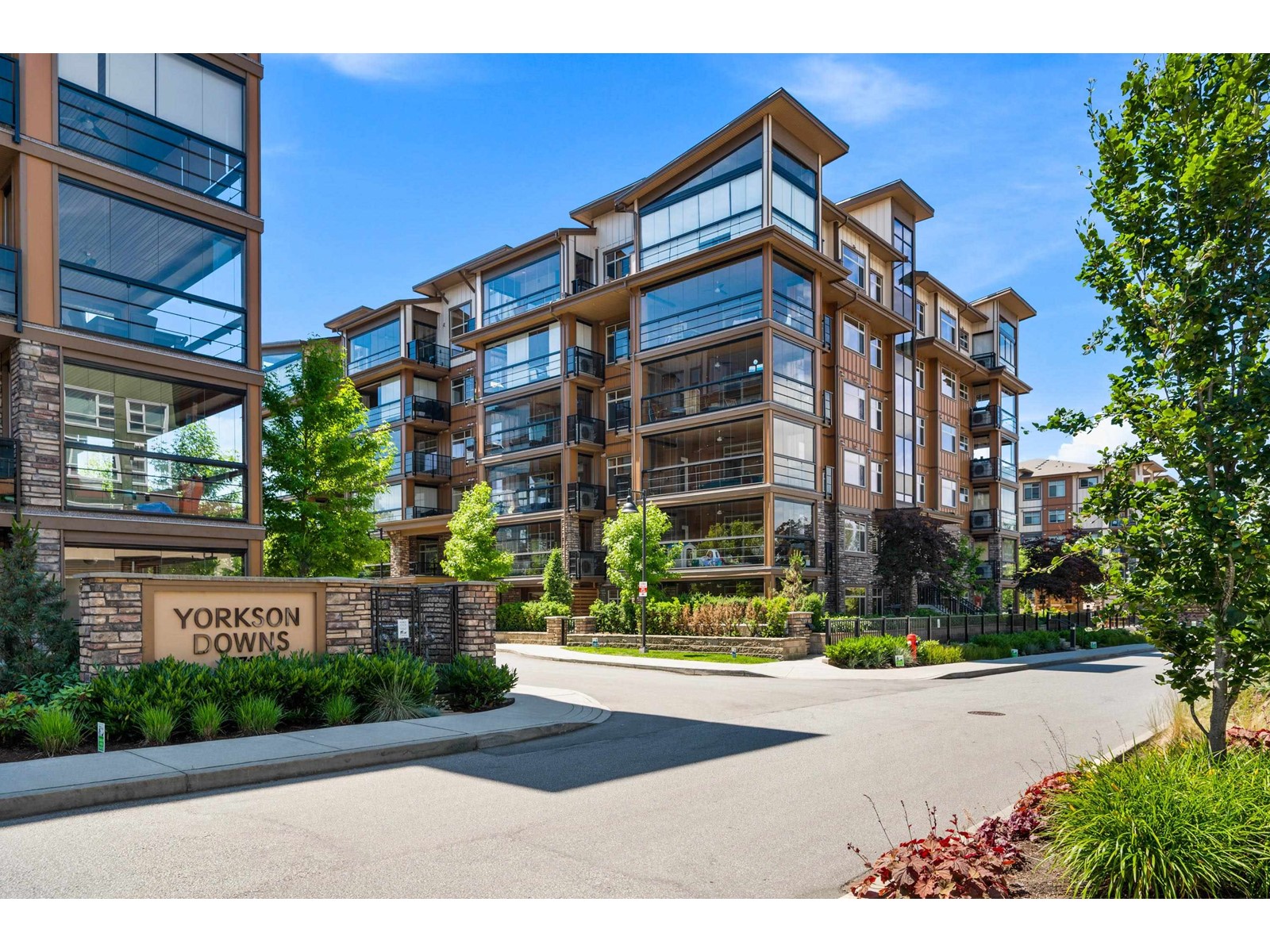 A612-20716 Willoughby Town Centre Drive, Langley, BC, V2Y 3J7