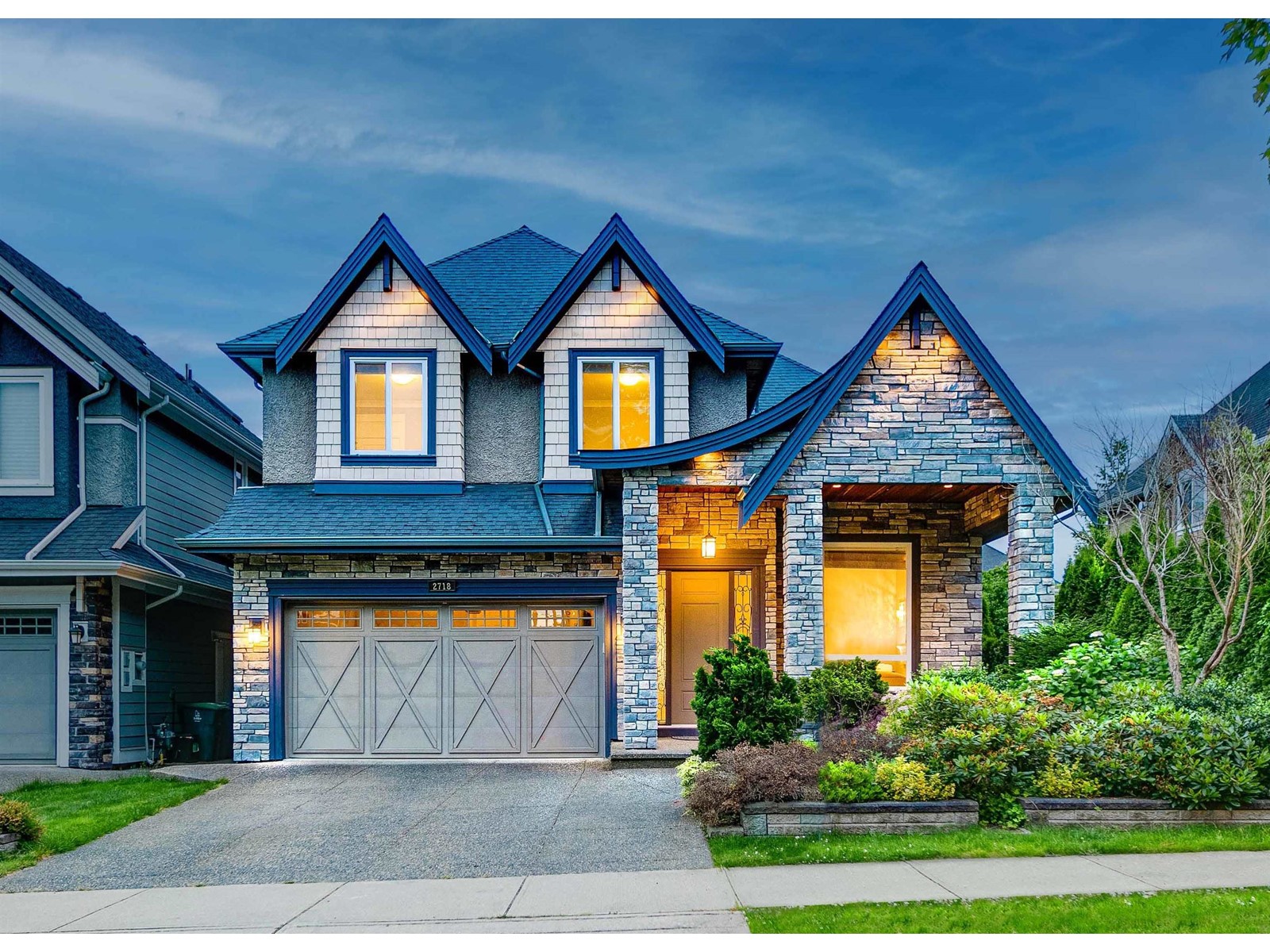2718 163a Street, Surrey, BC, V3S 6R8