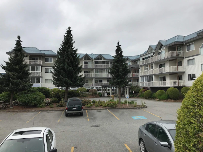 216 - 31930 Old Yale Road, Abbotsford BC V2T 2C7