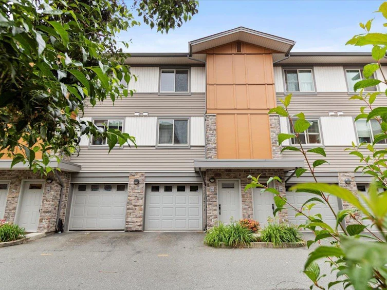 77-34248 King Road, Abbotsford, BC, V2S 0B1
