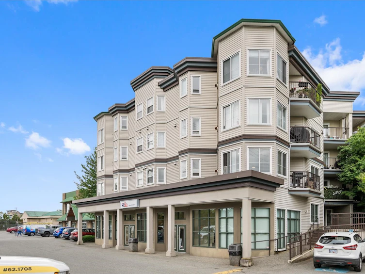 217-5759 Glover Road, Langley, BC, V3A 8M8