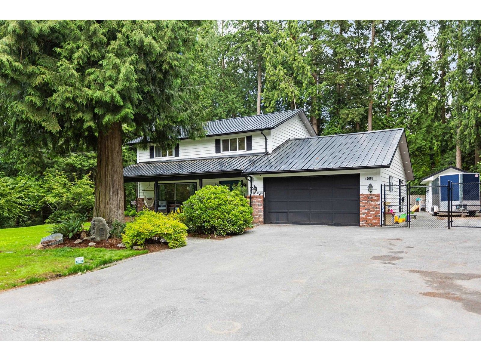 4088 201a Street, Langley, BC, V3A 1R3