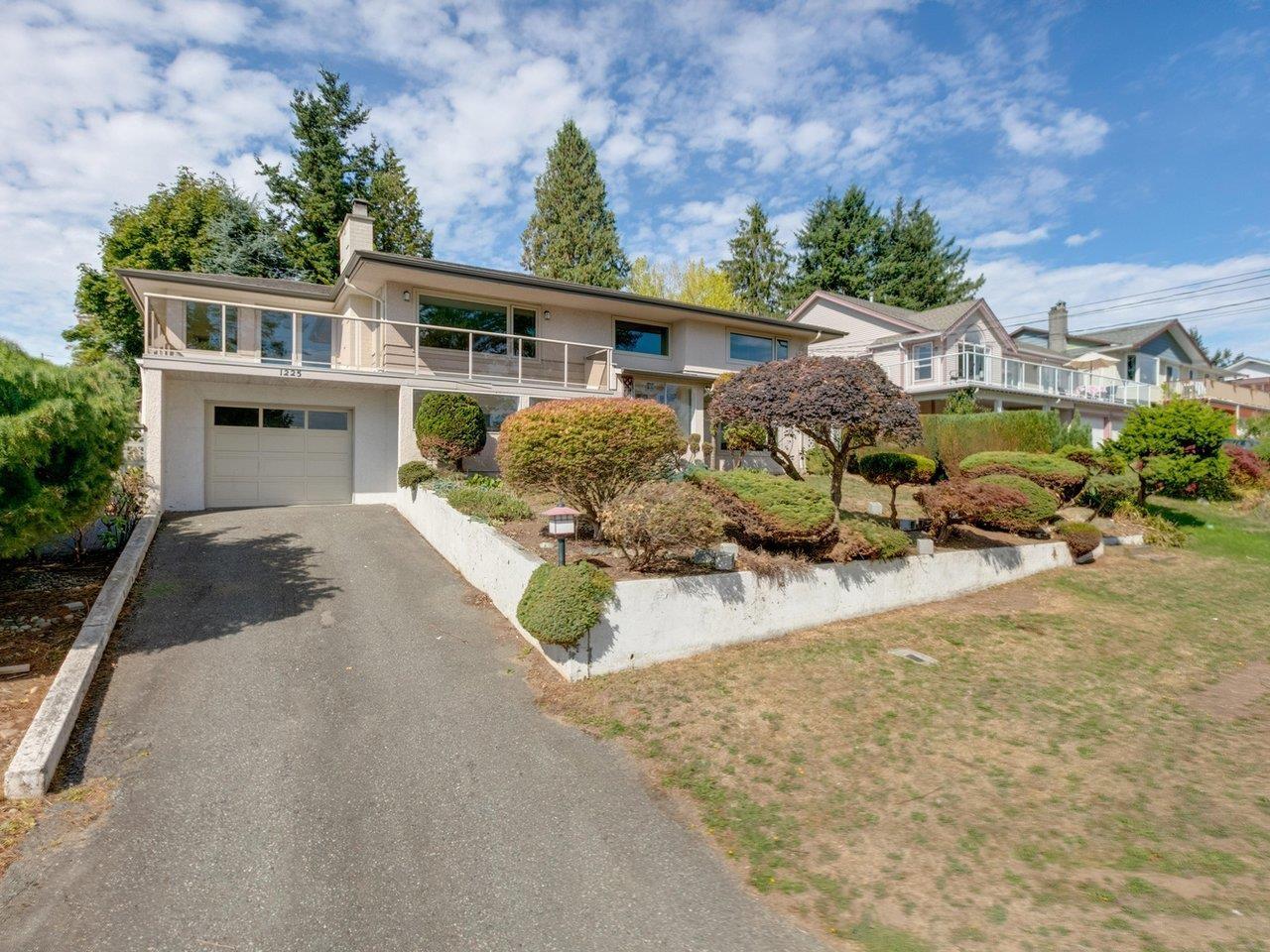 1225 Parker Street, Surrey, BC, V4B 4S2