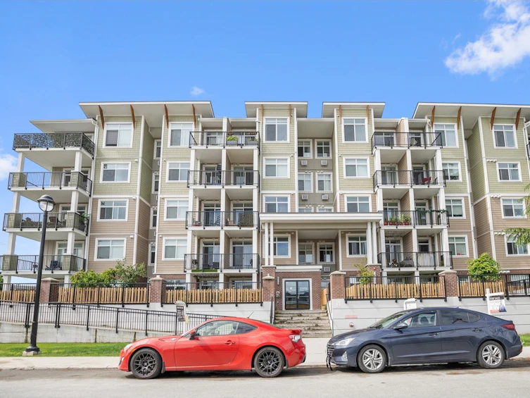517-20696 Eastleigh Crescent, Langley, BC, V3A 4C4