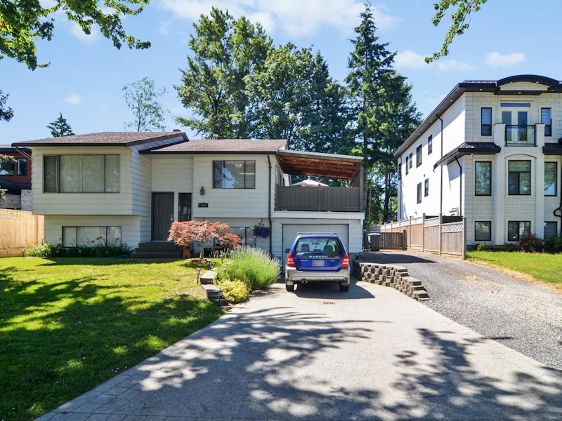 14128 75a Avenue, Surrey BC V3W 6T5