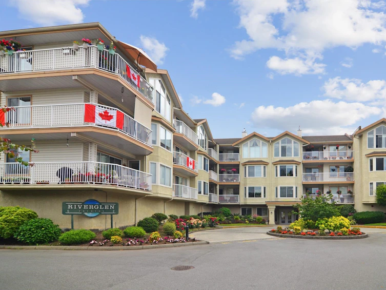 203-20600 53a Avenue, Langley, BC, V3A 8C2