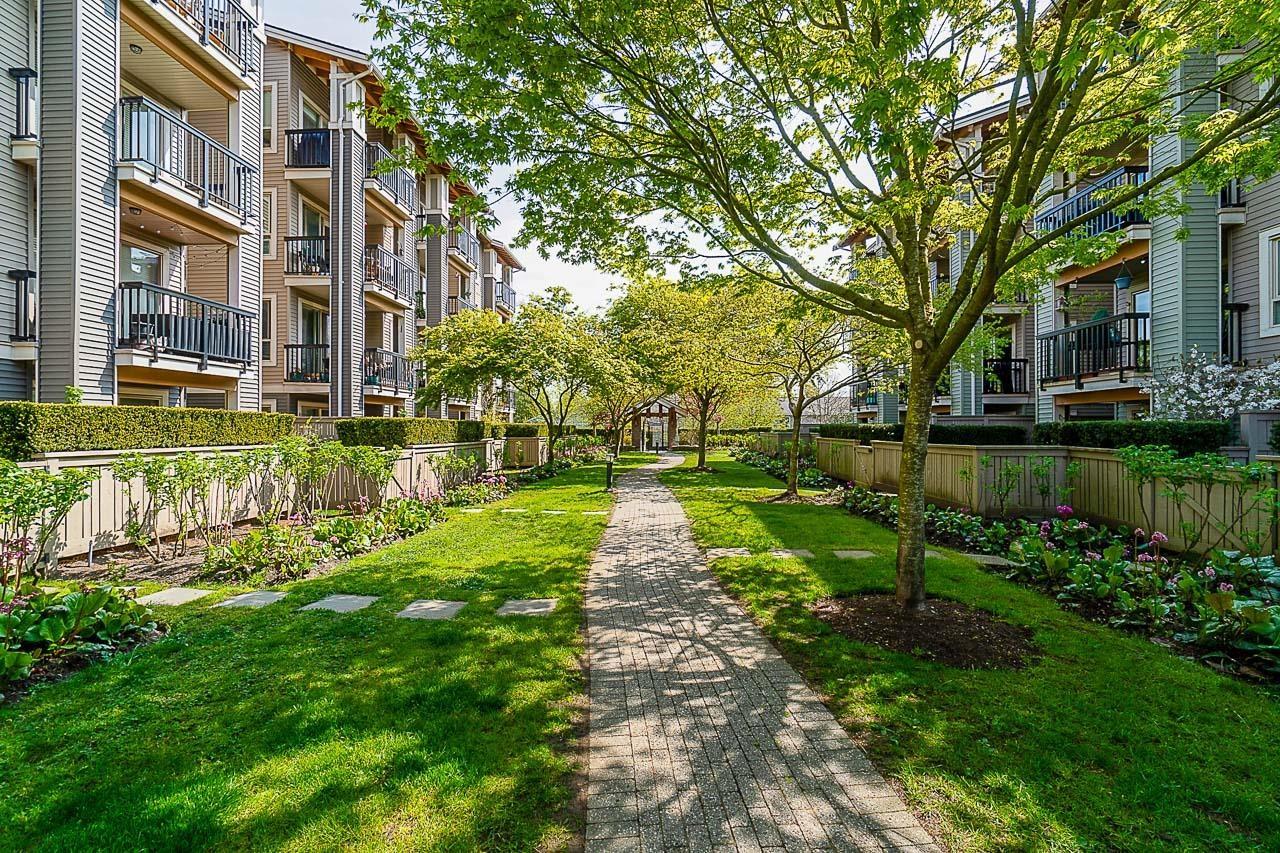 419-21009 56 Avenue, Langley, BC, V3A 0C9