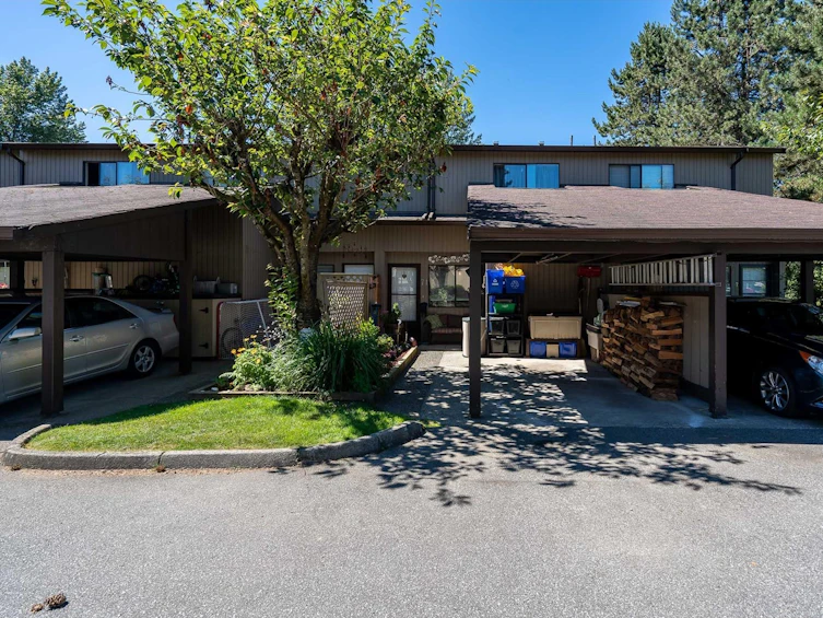 71-27044 32 Avenue, Langley, BC, V4W 3T1