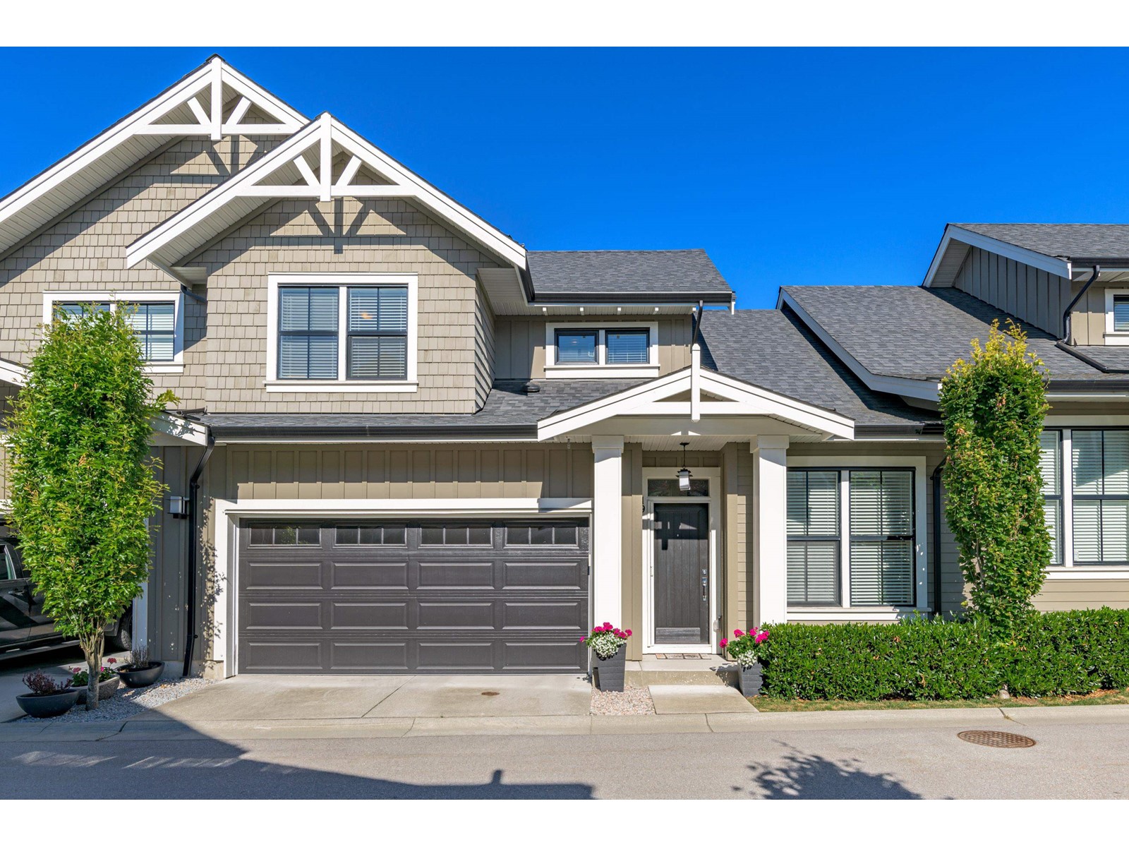 19-22057 49 Avenue, Langley, BC, V3A 8J7
