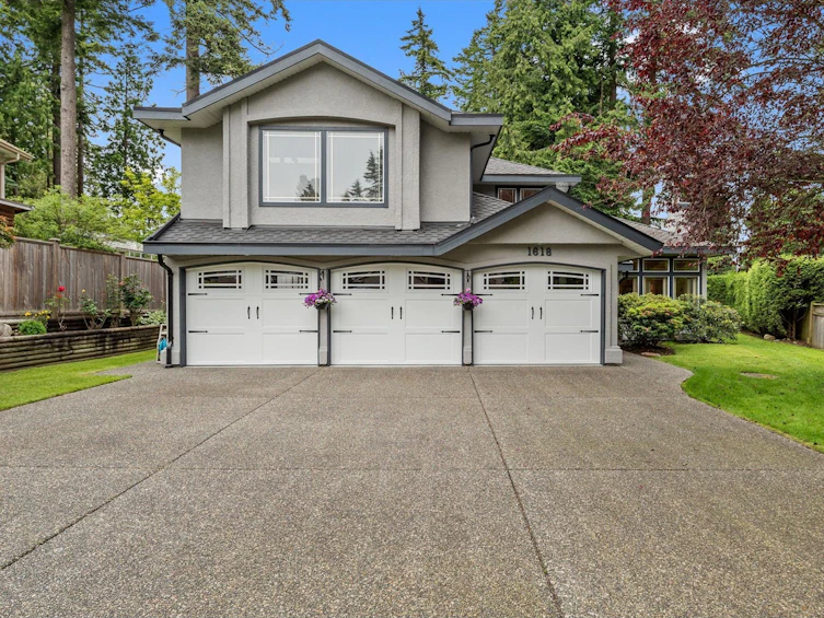 1618 134 Street, Surrey, BC, V4A 9R4