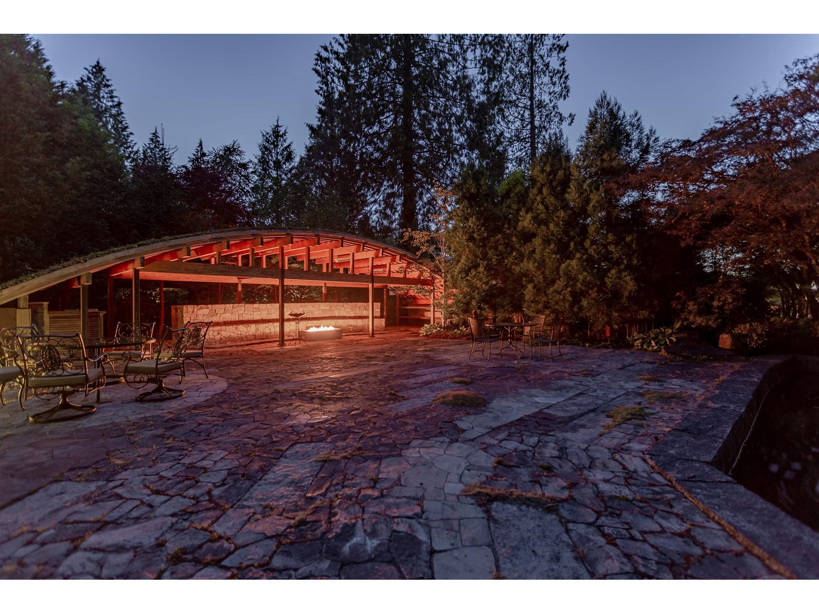 21004 43 Avenue, Langley, BC, V3A 5X5