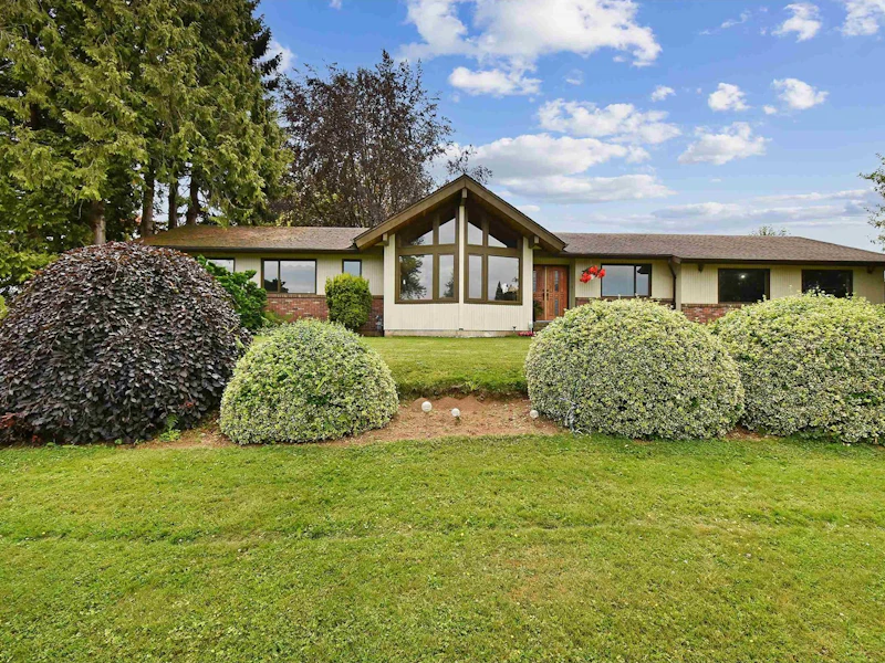 33854 Clayburn Road, Abbotsford BC V2S 7T7