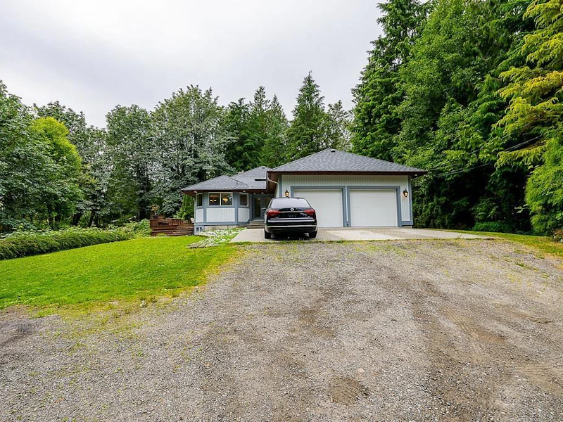 31642 Olson Avenue, Mission BC V4S 1E8
