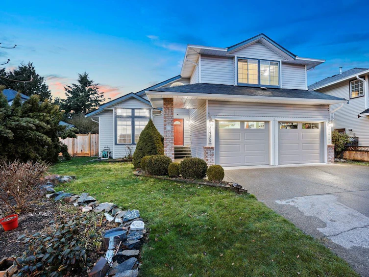 32269 Rogers Avenue, Abbotsford, BC, V2T 5B4