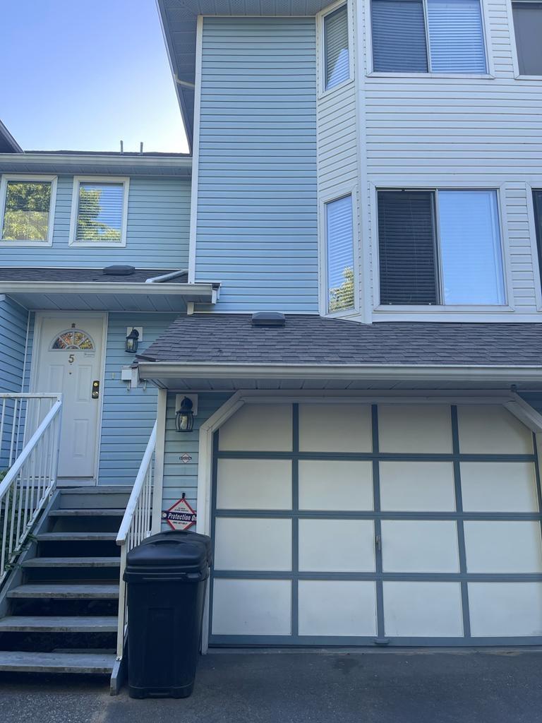 5-8220 121a Street, Surrey, BC, V3W 0G3