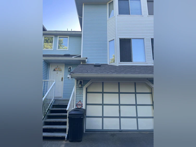 5-8220 121a Street, Surrey, BC, V3W 0G3