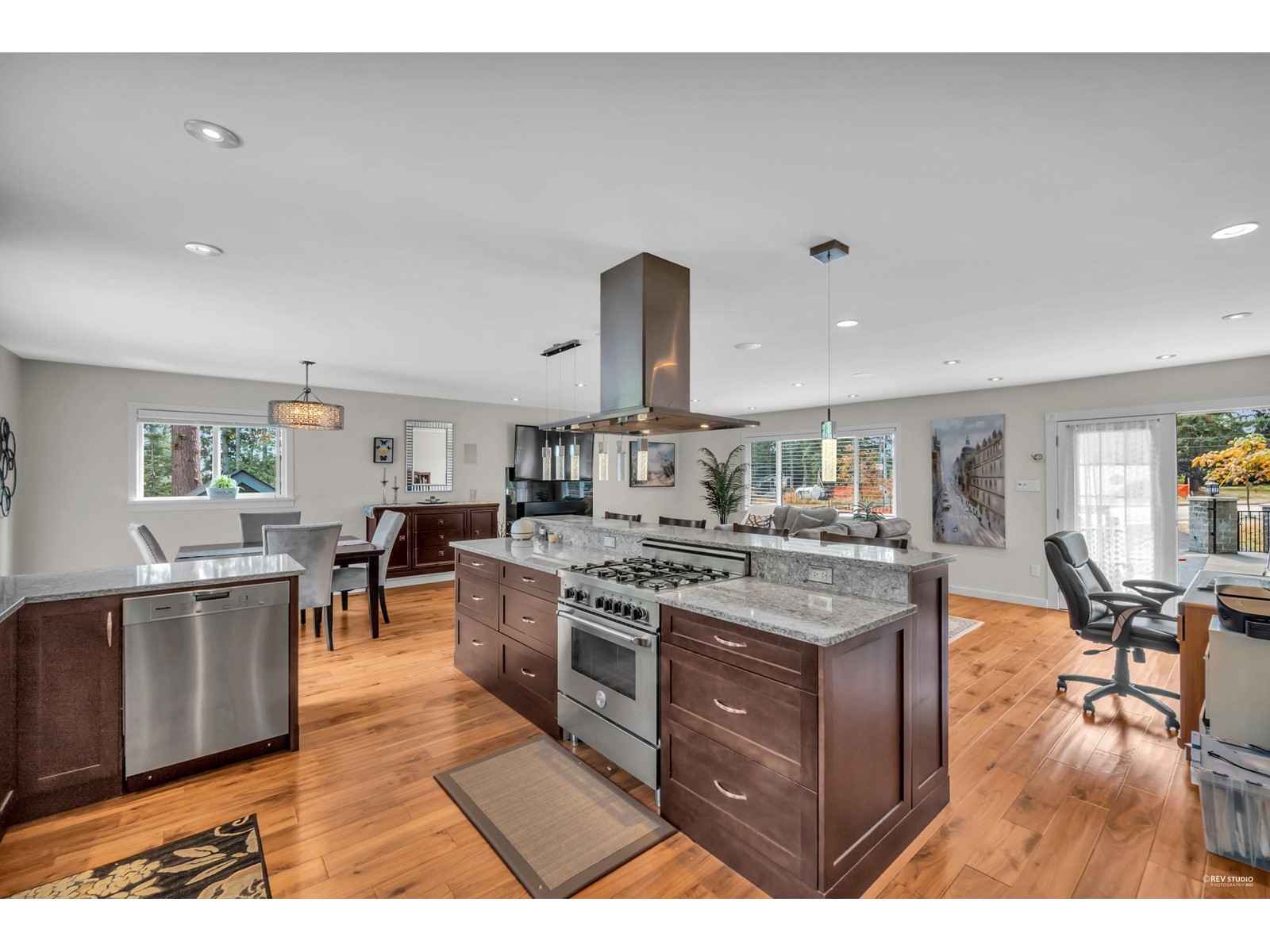 17481 100 Avenue, Surrey, BC, V4N 4L2