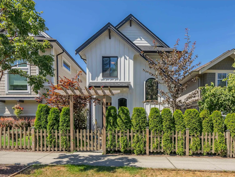 13-4295 Old Clayburn Road, Abbotsford, BC, V3G 0G4