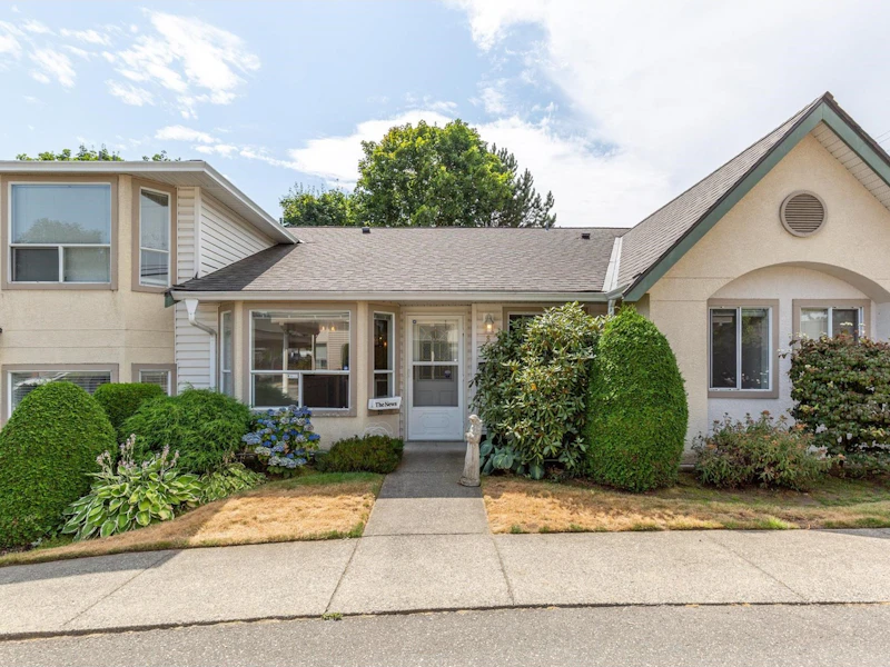 8 - 3380 Gladwin Road, Abbotsford BC V2S 7G1