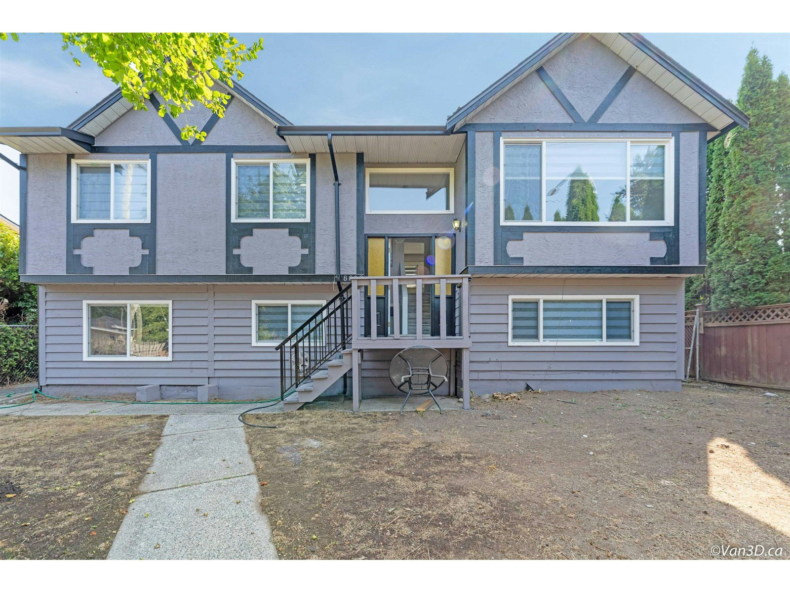 8808 140 Street, Surrey, BC, V3V 5Y6