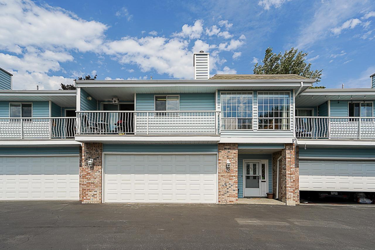 42-5216 201a Street, Langley, BC, V3A 1S4