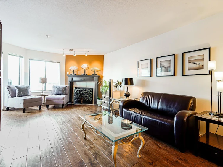 308-1440 George Street, Surrey, BC, V4B 4A3