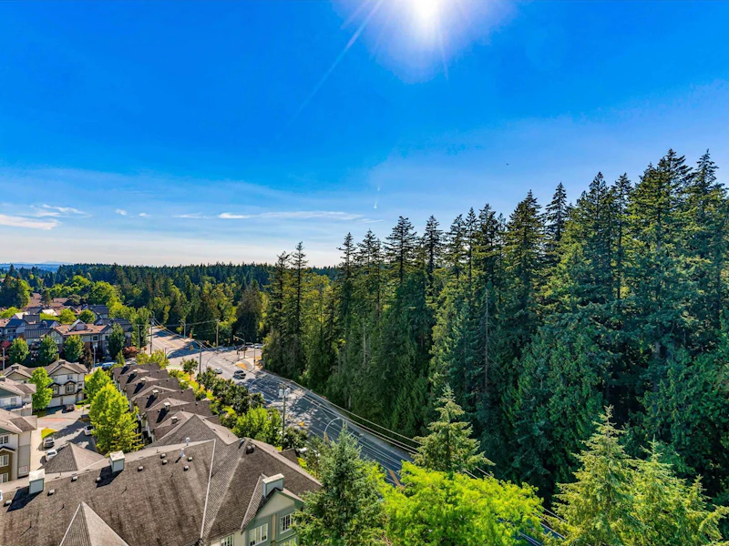 1502 - 10082 148th Street, Surrey BC V3R 0S3