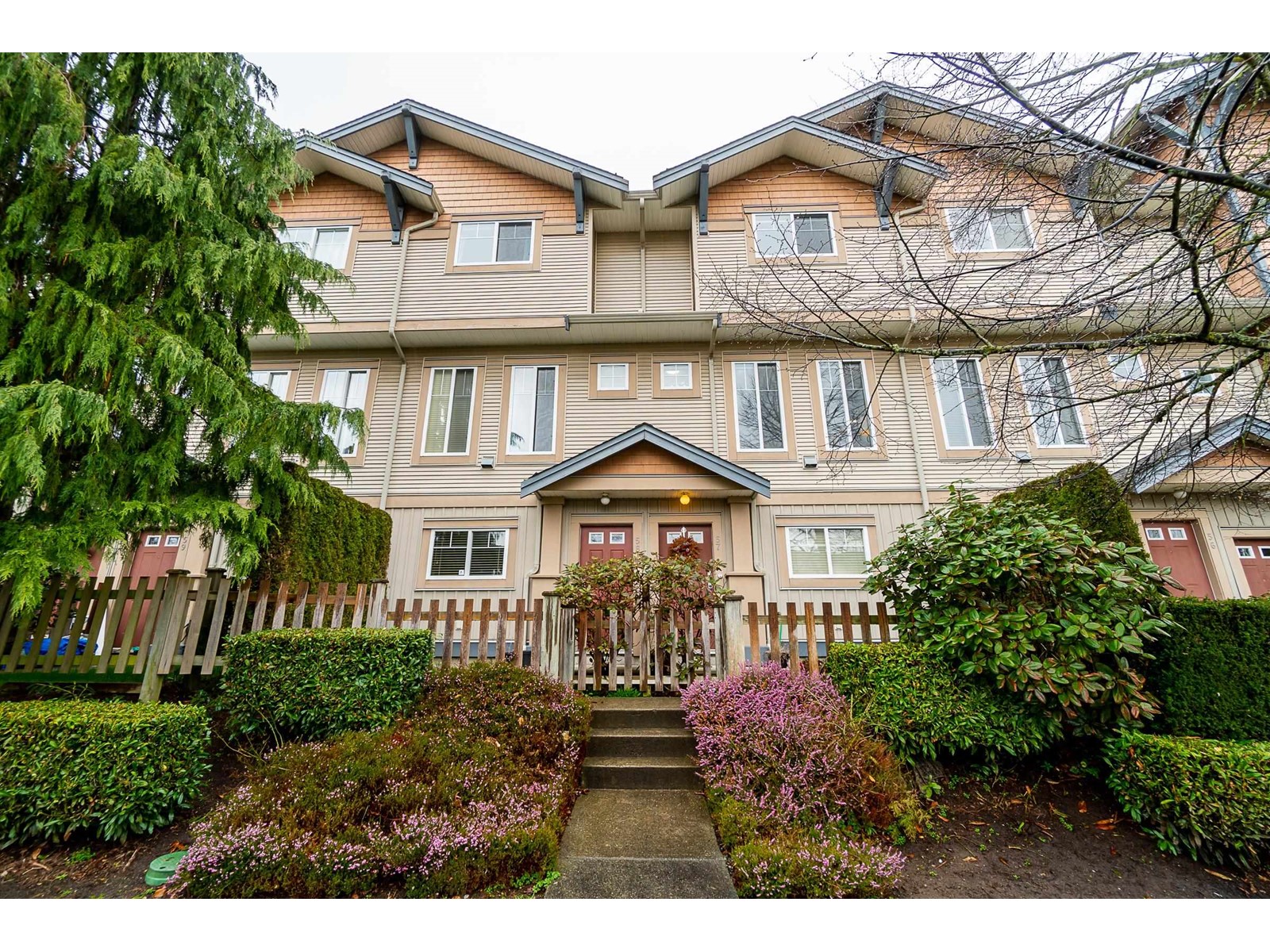 57-5839 Panorama Drive, Surrey, BC, V3S 0P4