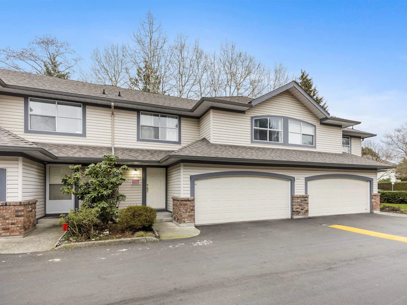 2 - 8257 121a Street, Surrey BC V3W 3R4