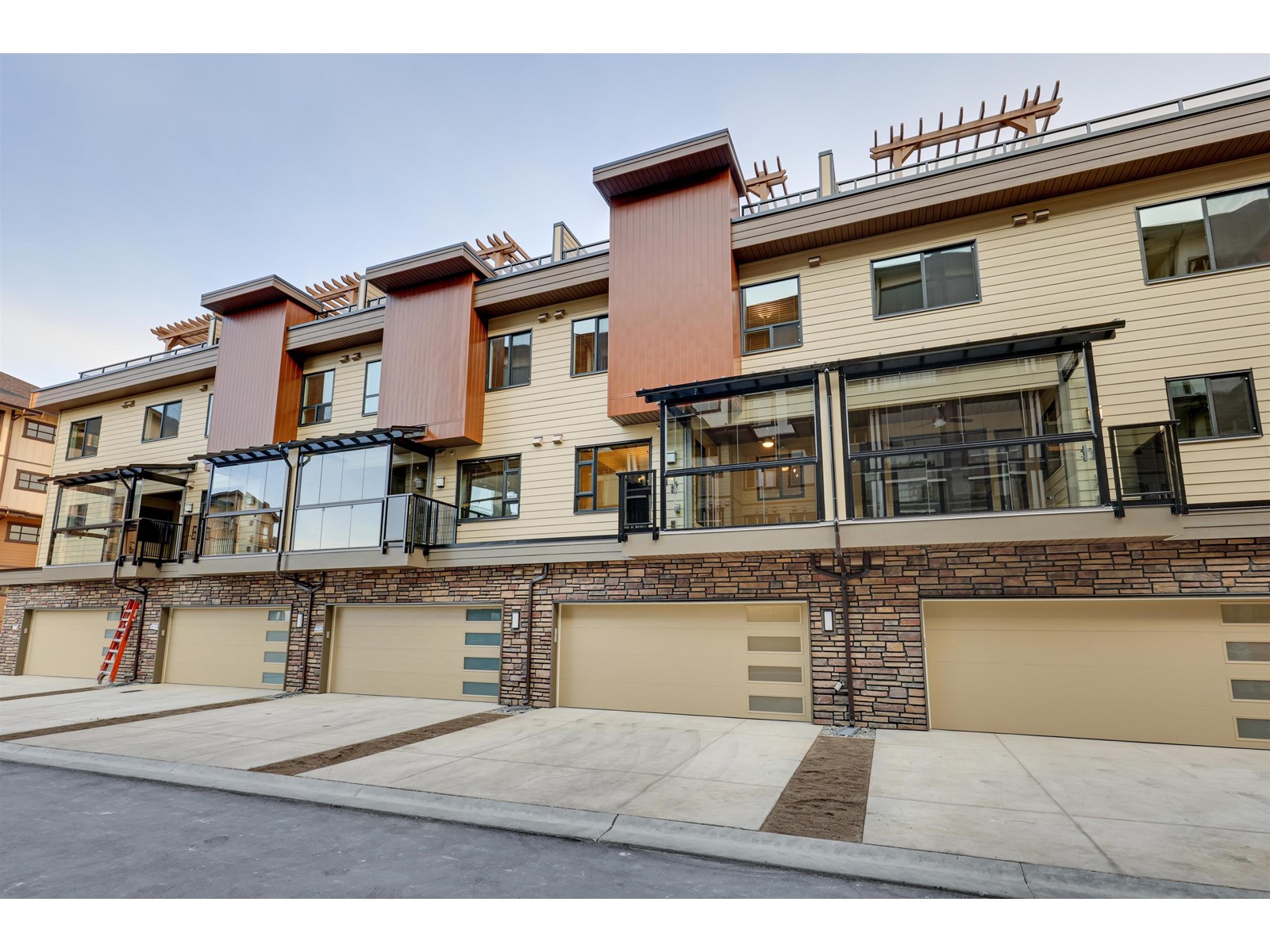4-8567 204th Street, Kaslo, BC, V2Y 3R2