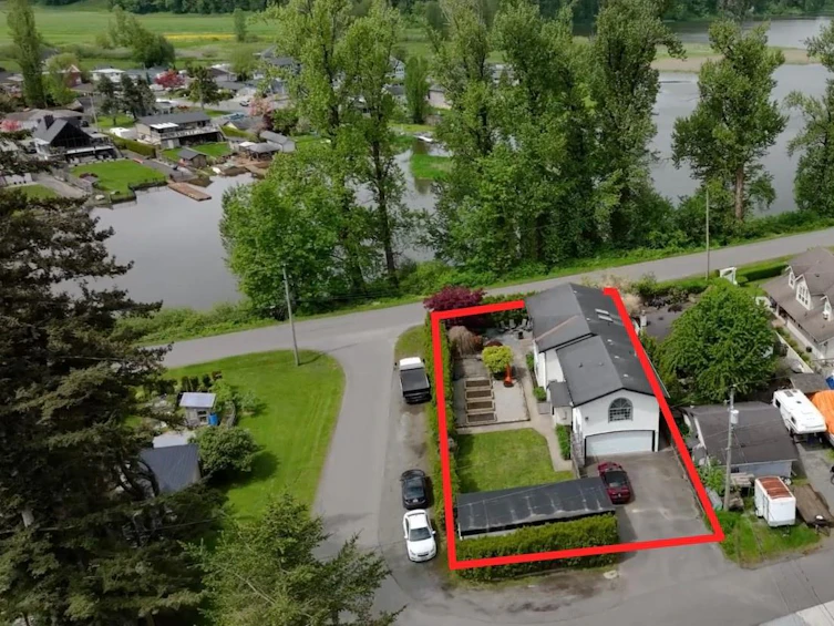 8505 Lakeview Road, Mission, BC, V2V 7L8