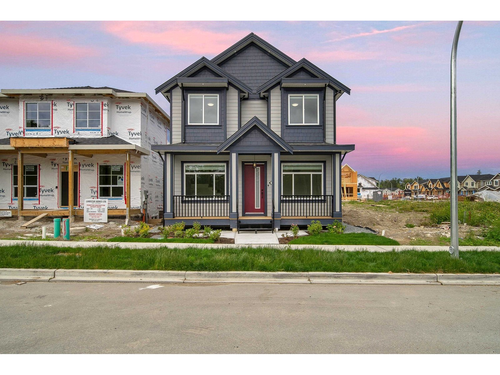 7377 197 Street, Langley, BC, V2Y 3E7