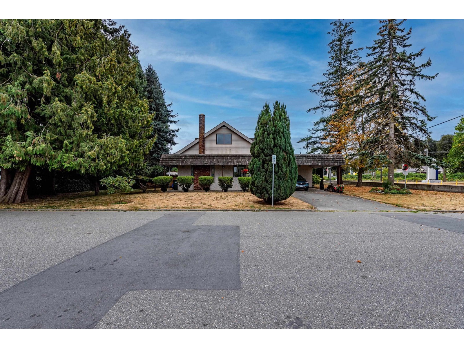 34612 2 Avenue, Abbotsford, BC, V2S 8C2