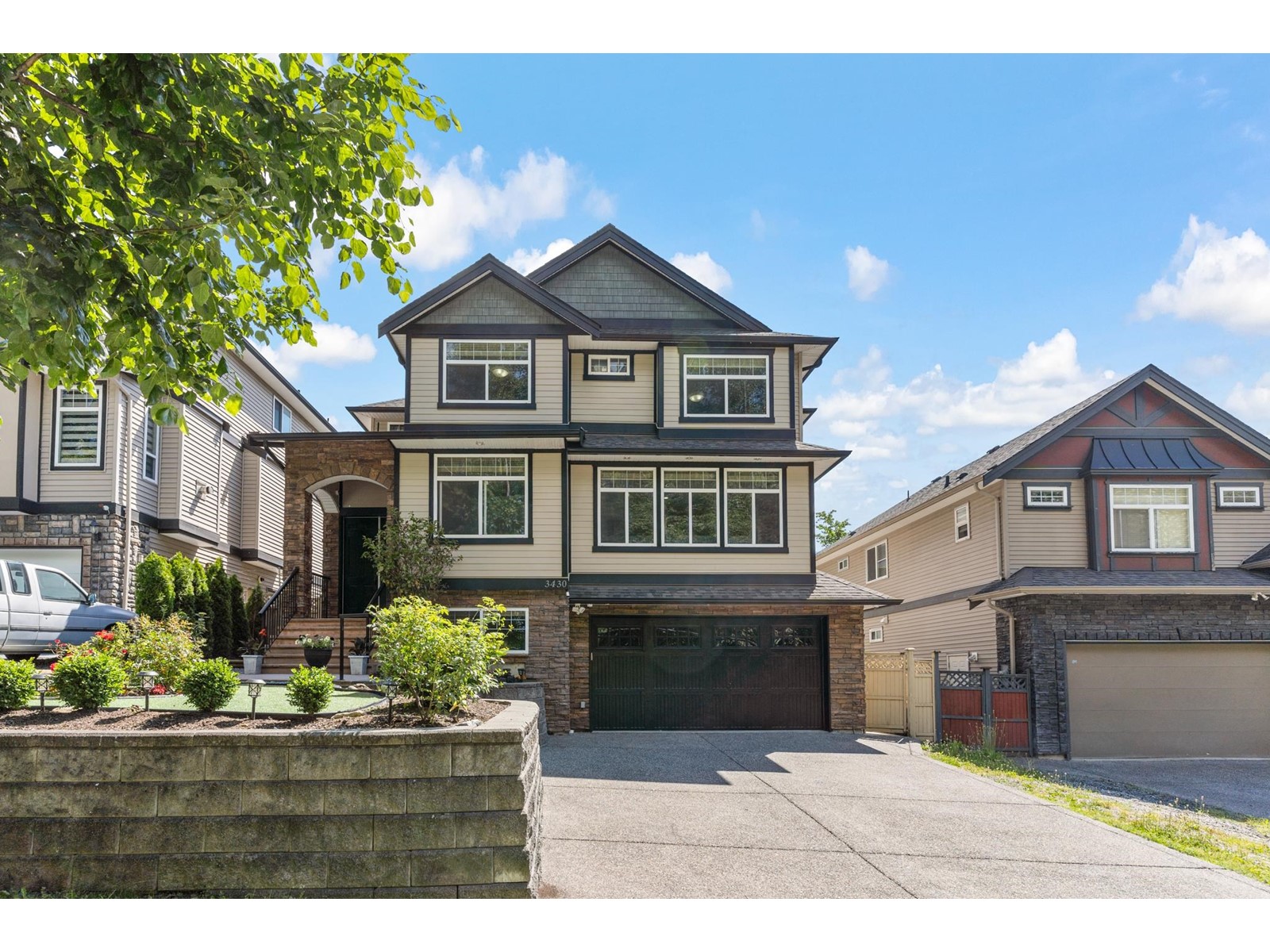 3430 Blue Jay Street, Abbotsford, BC, V2T 6P9