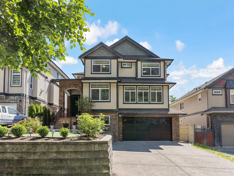 3430 Blue Jay Street, Abbotsford, BC, V2T 6P9