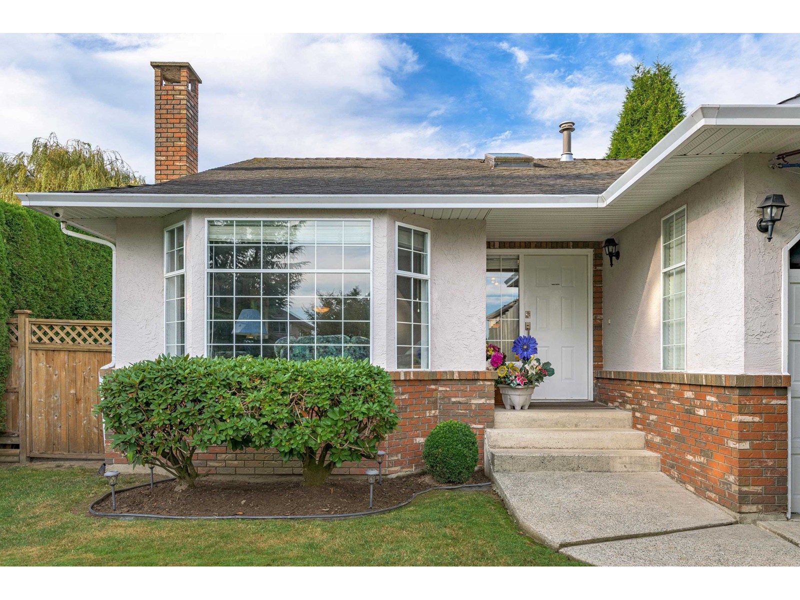 2243 Madrona Place, Surrey, BC, V4A 5S7
