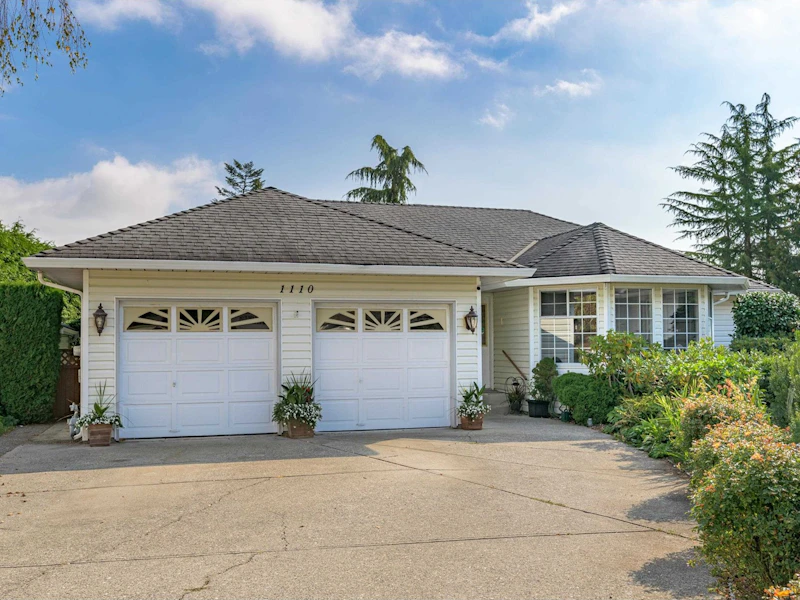 1110 164a Street, Surrey BC V4A 9G9