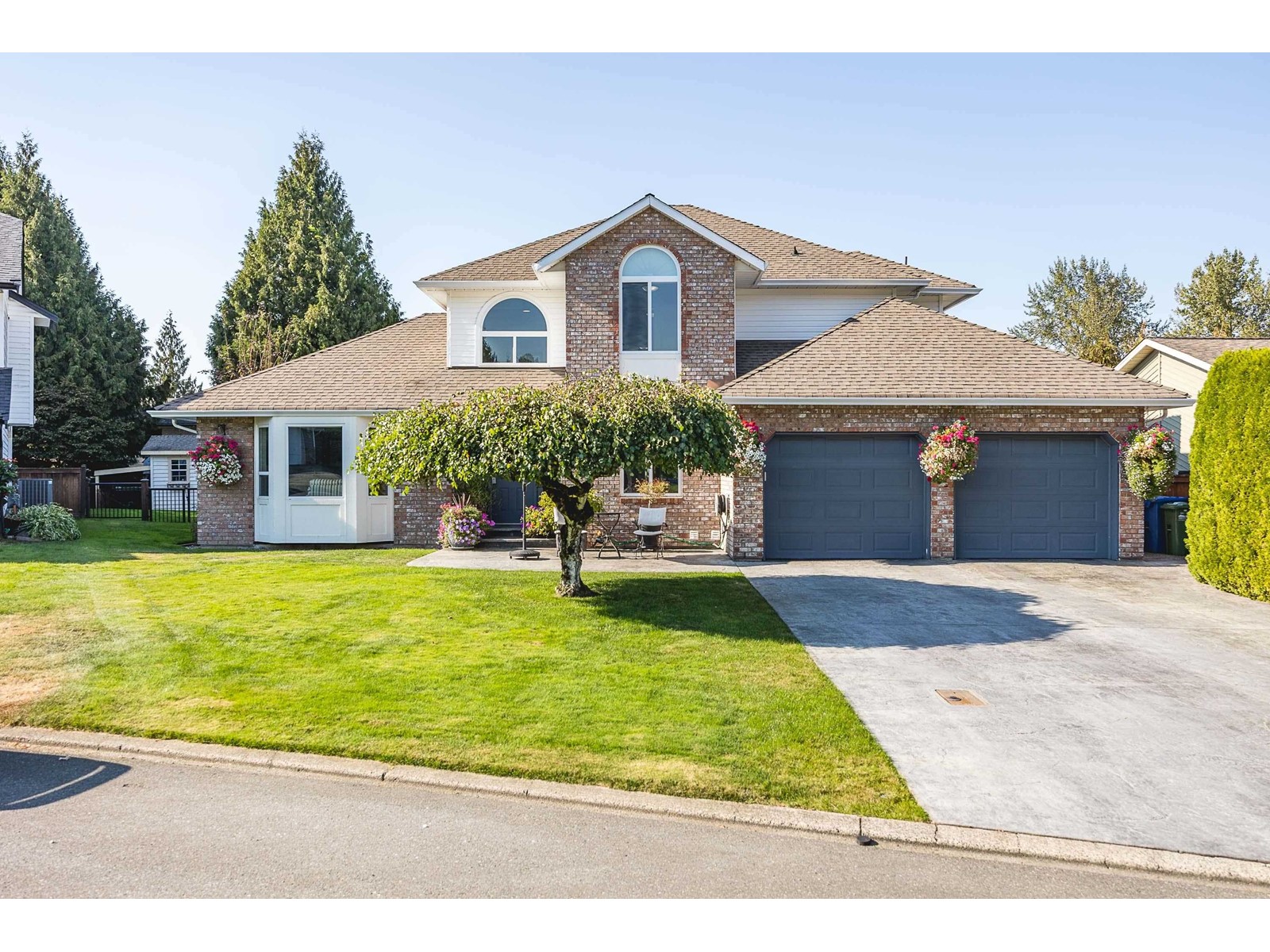34605 Semlin Place, Abbotsford, BC, V2S 6K7