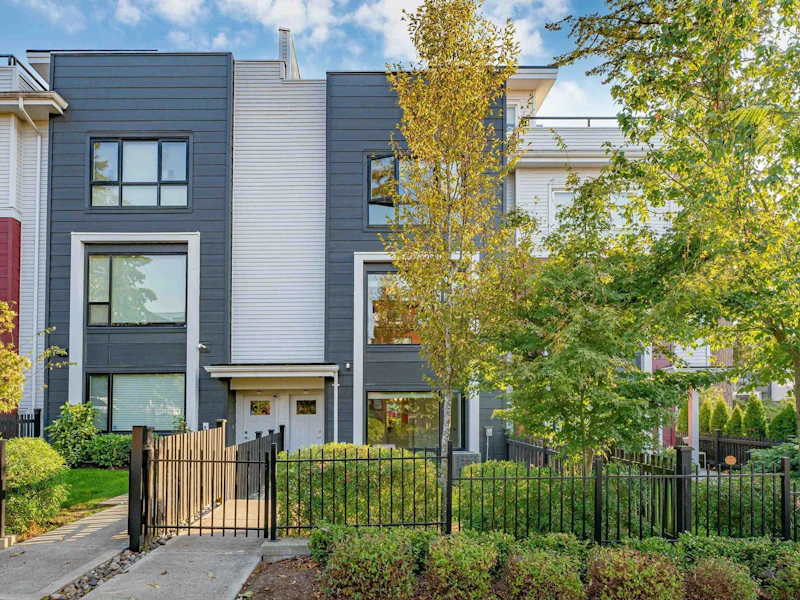 228 - 2277 Oak Meadows Drive, Surrey BC