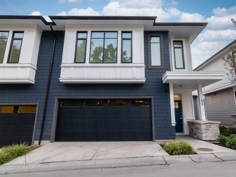 32-15255 Sitka Drive, Surrey, BC, V3S 0B1